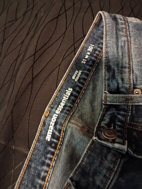 Amazon Essentials Slim Fit Men’s Jeans - Blue